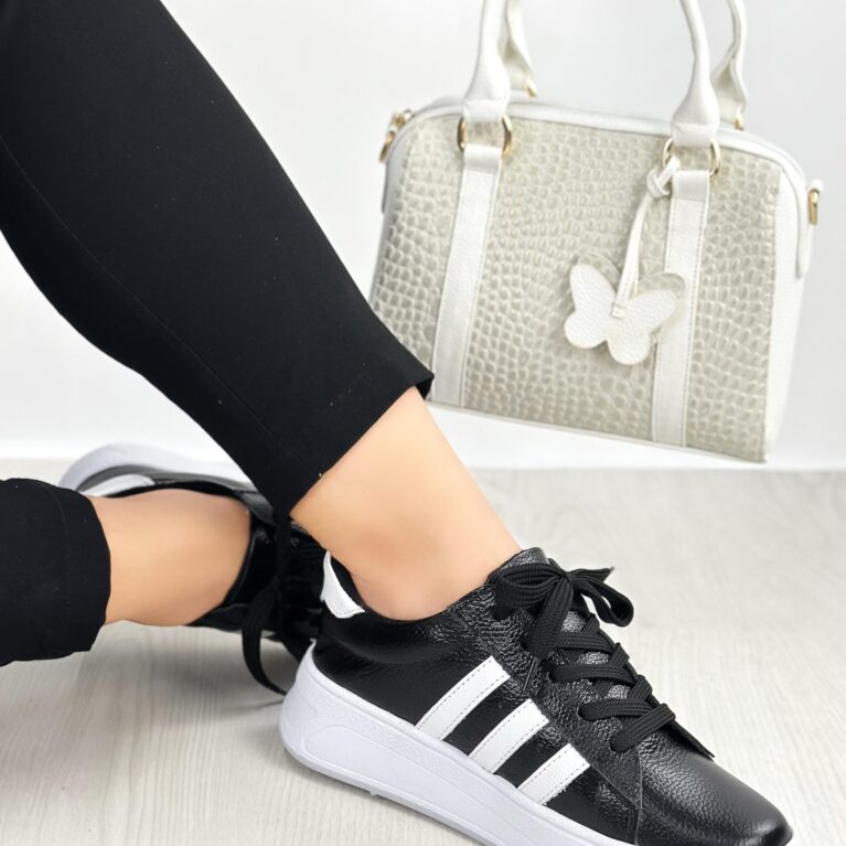 Tenis Negro x líneas Blanco (675)