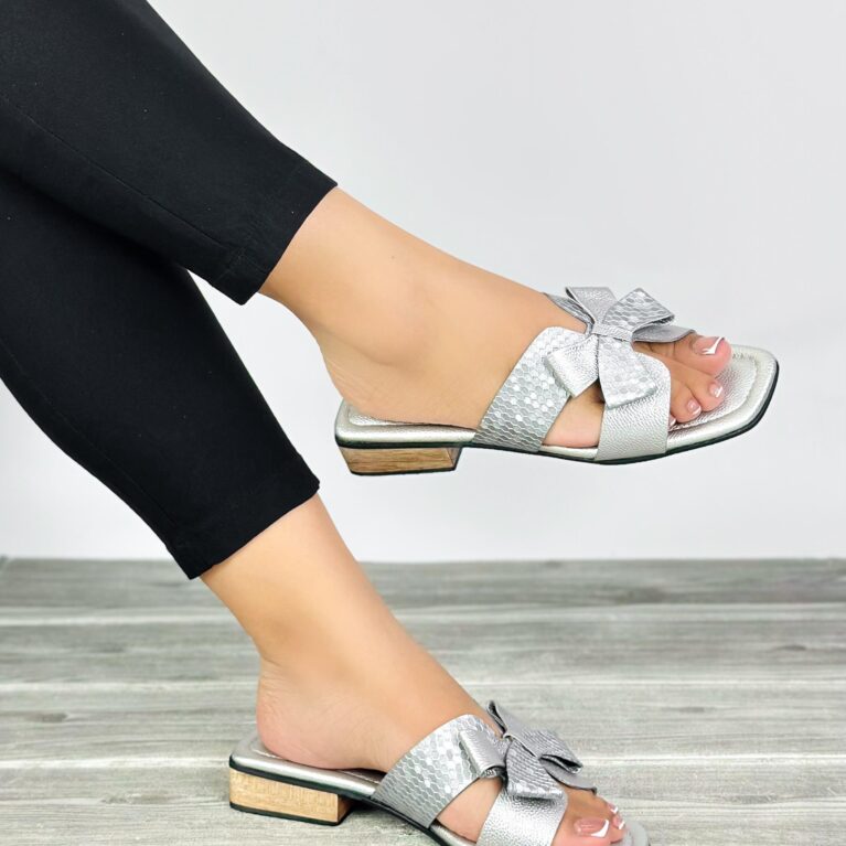 Tacón Plateado Corbata (1120) (copia)
