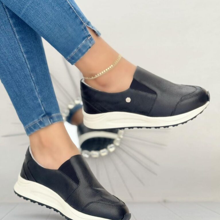 Tenis Negro (T404)