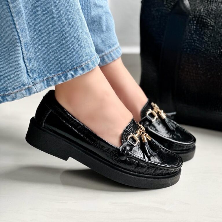 Mocasín Negro Charol (415)