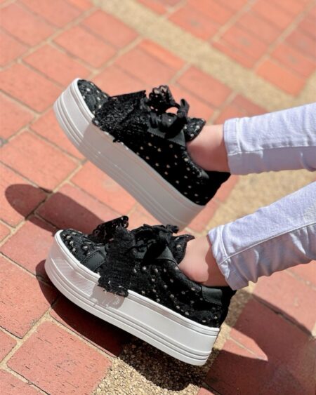 Tenis Negro x Dorado (201)