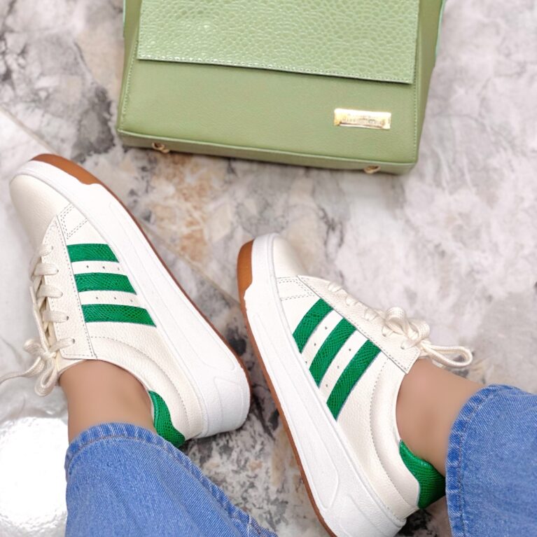 Tenis Talco Líneas Verdes (675)