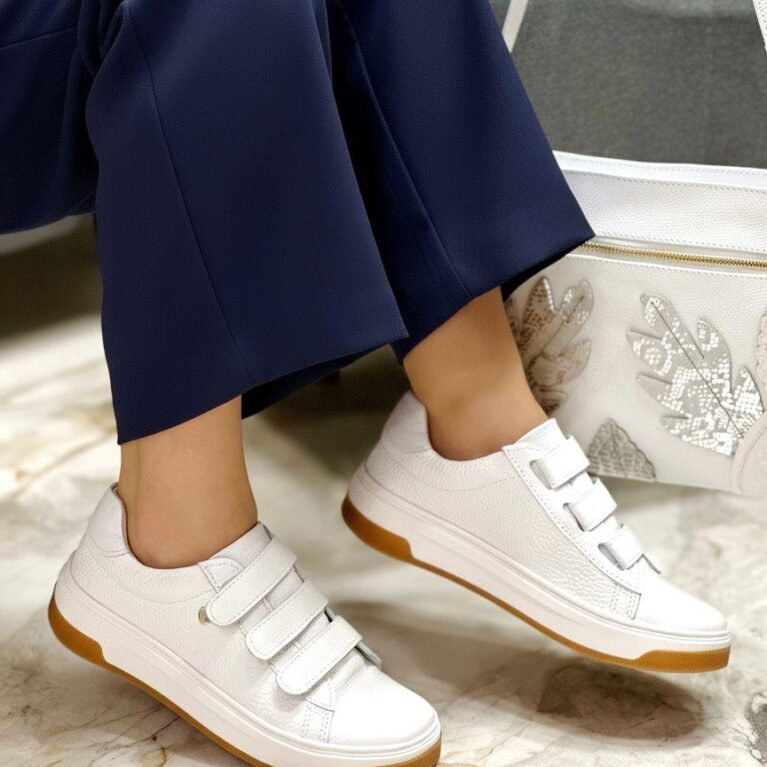 Tenis Blanco Velcro (700)