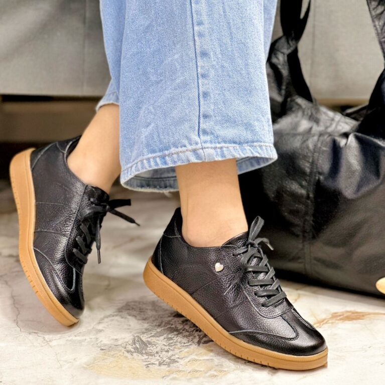 Tenis Negro (723 Aldo)