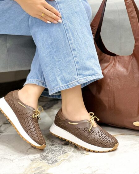 Tenis sin cordones Chocolate x Dorado (T-5162)