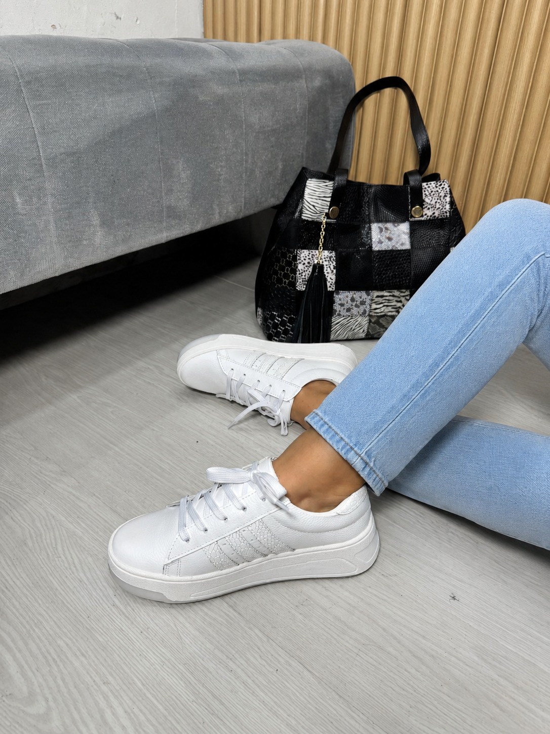 Tenis Blanco (675)