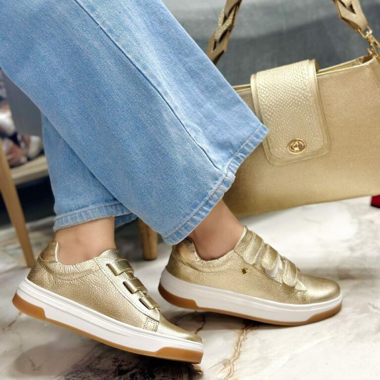 Tenis Dorado Velcro (700)