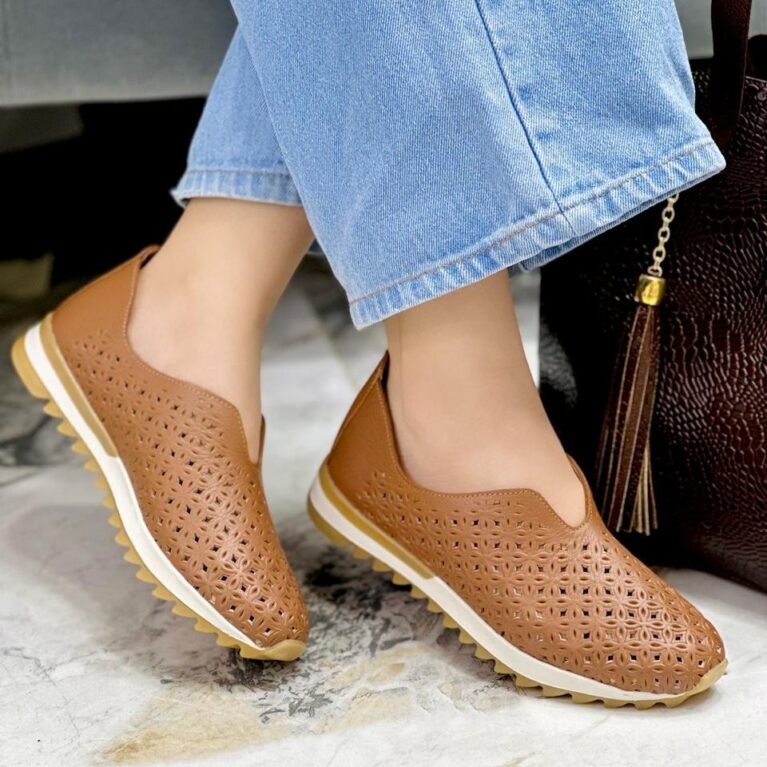 Tenis Perforado Miel (T5112)