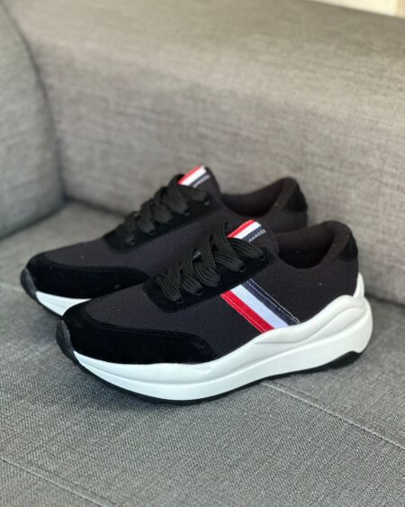 Tenis Negro x Tommy Sintético (7077)