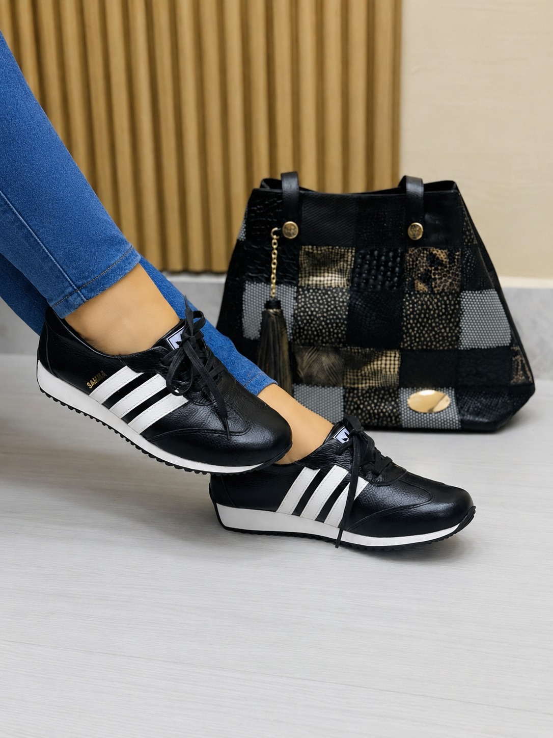 Tenis Negro x Blanco (728)