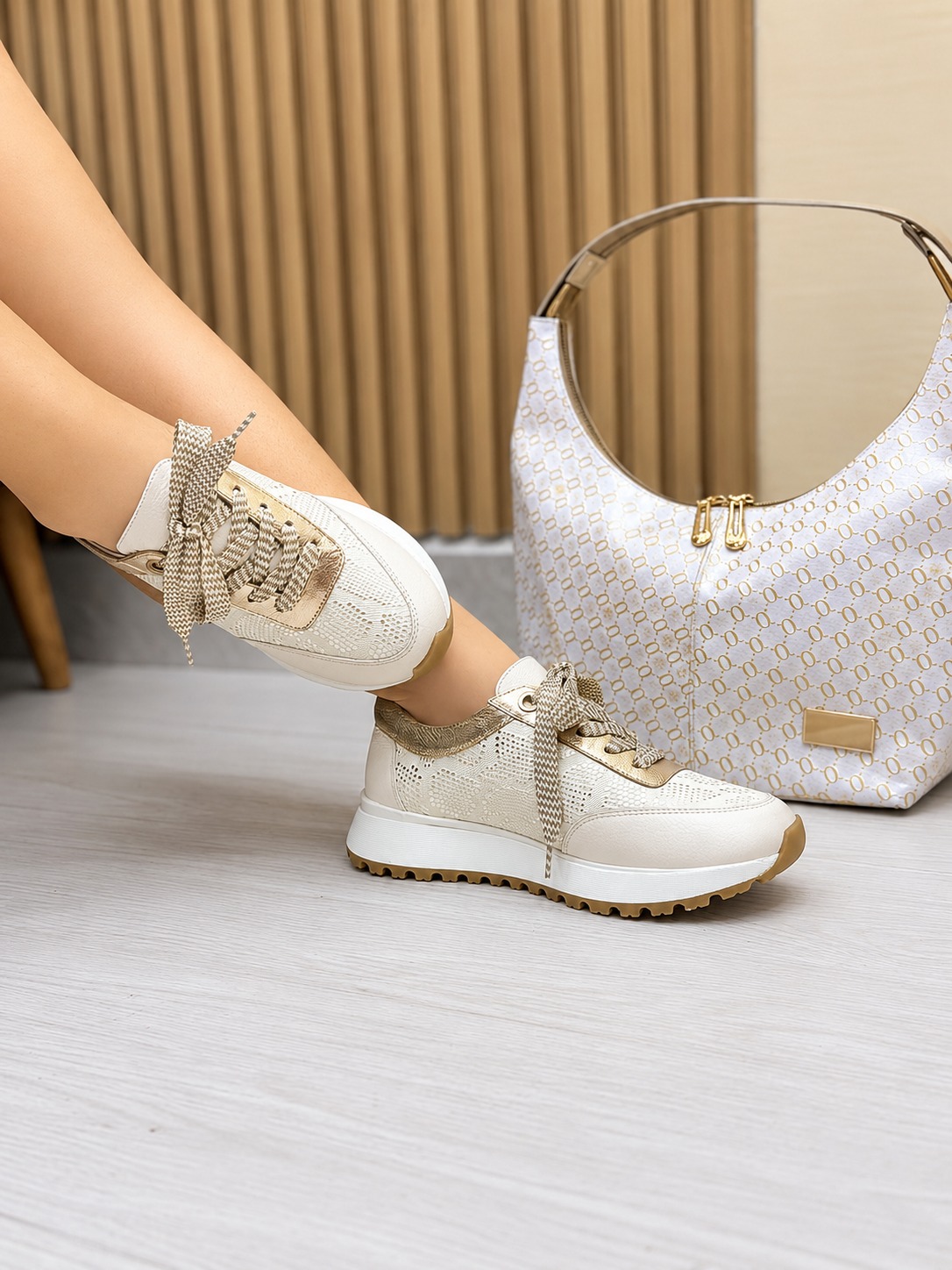 Tenis Talco x Dorado (T2103)