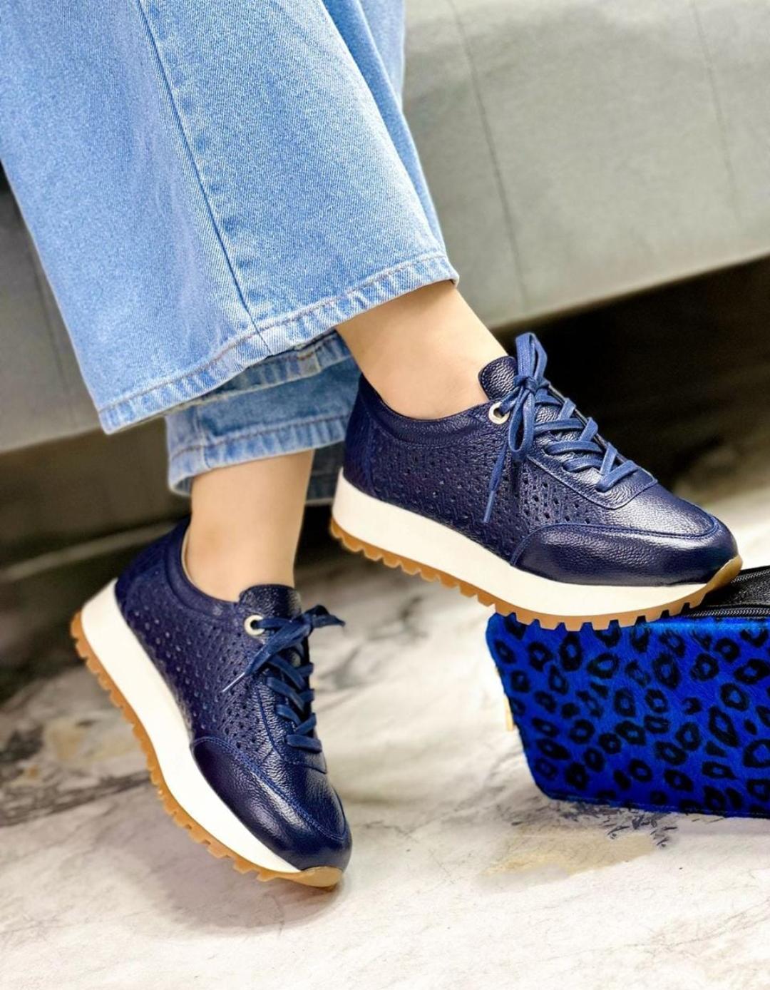 Tenis Azul Perforado (T2095)