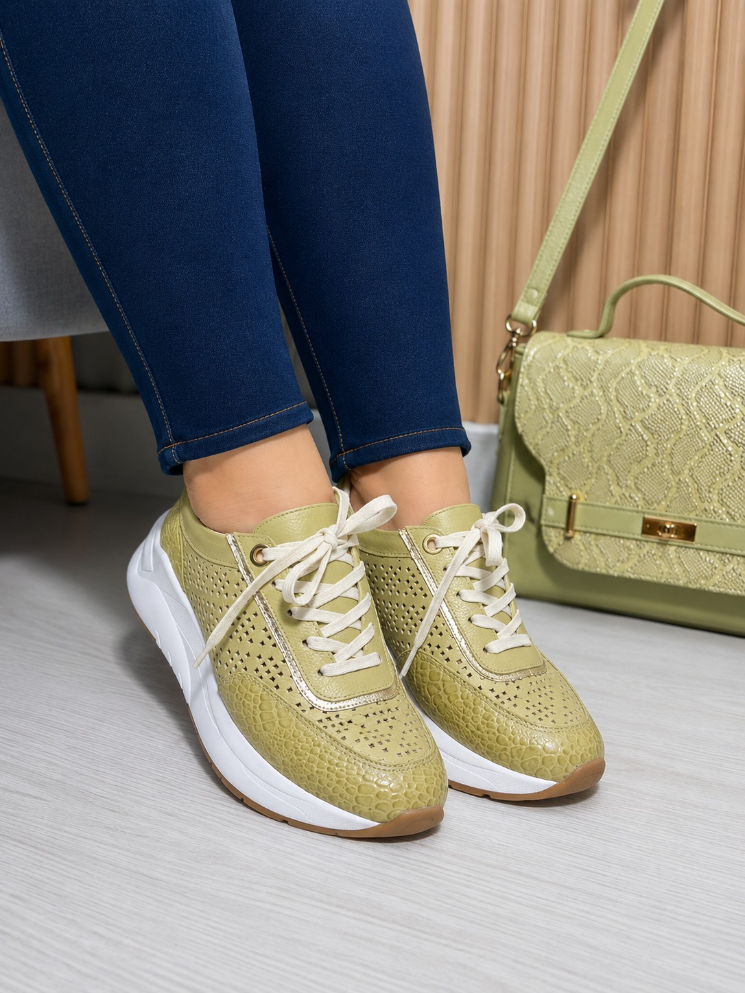 Tenis Romina Verde (T012)